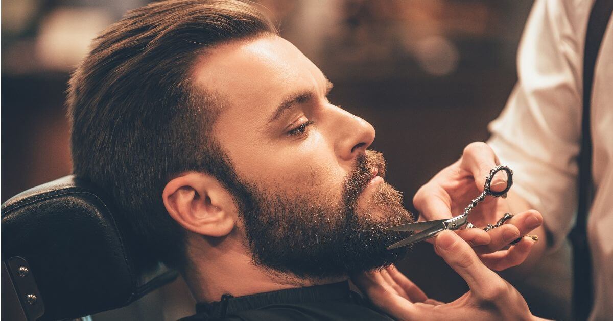 barba sfumata a casa o dal barbiere